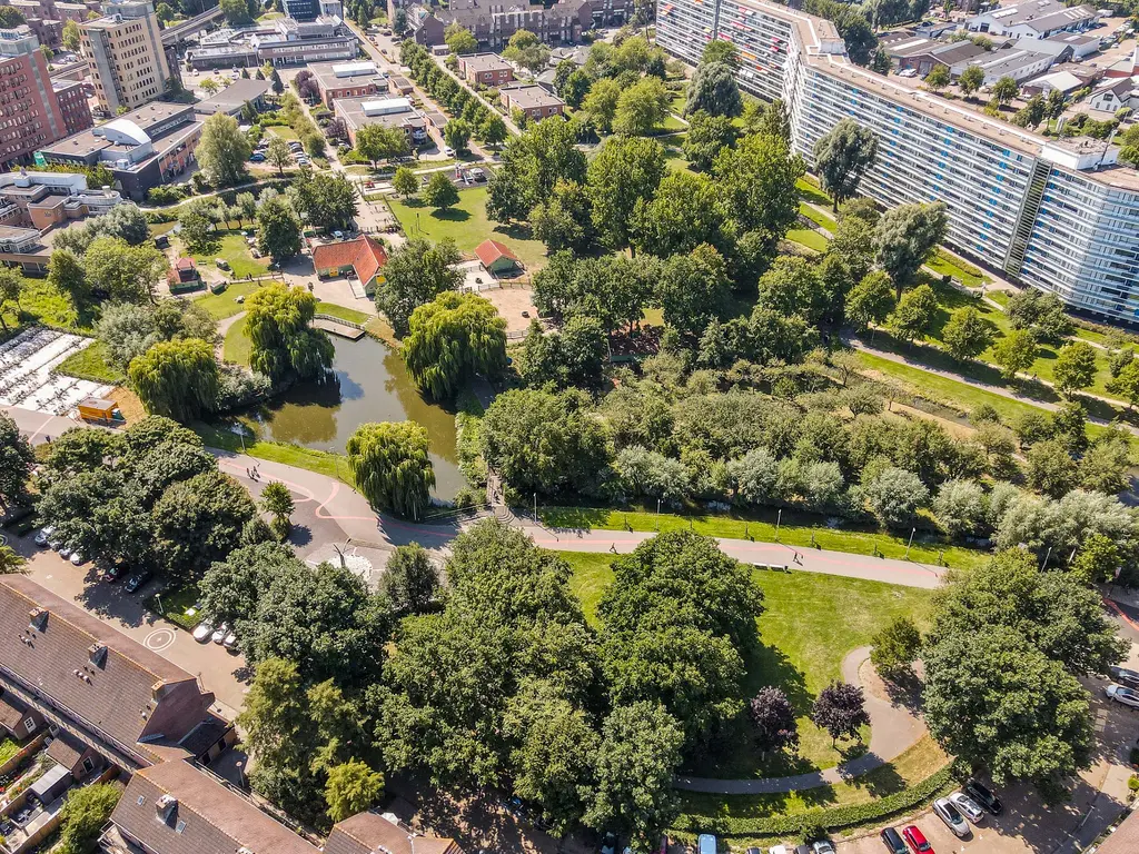 Passage 43, Spijkenisse