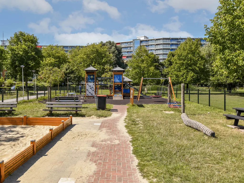 Passage 43, Spijkenisse