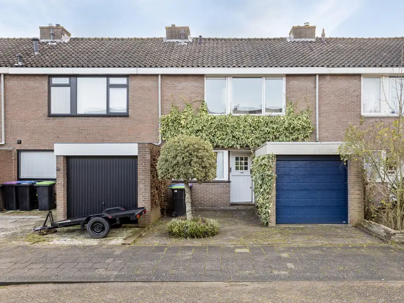 Lijsterbesstraat 52, SPIJKENISSE