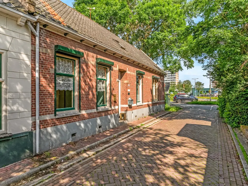 Dorpsstraat 189, HOOGVLIET ROTTERDAM