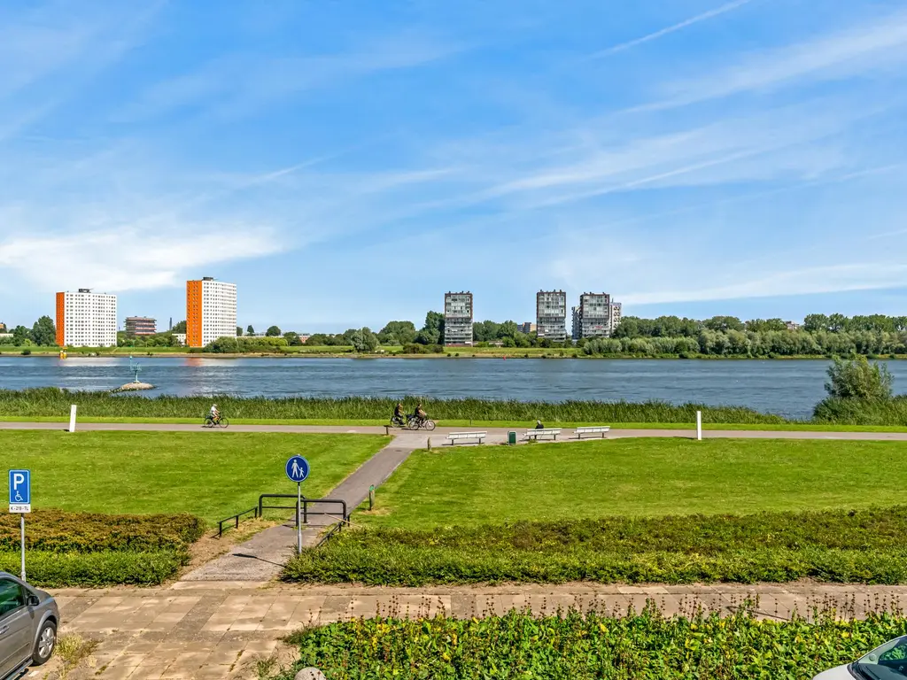 Maasboulevard 92A, SPIJKENISSE