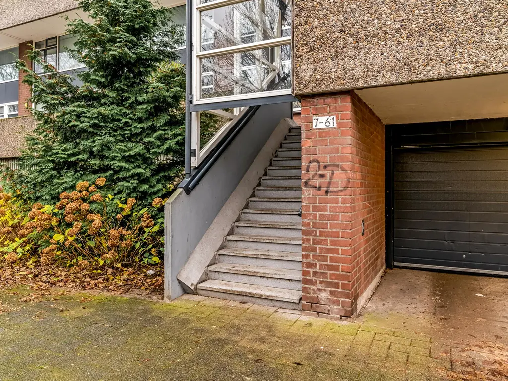 Komijnhof 59, HOOGVLIET ROTTERDAM