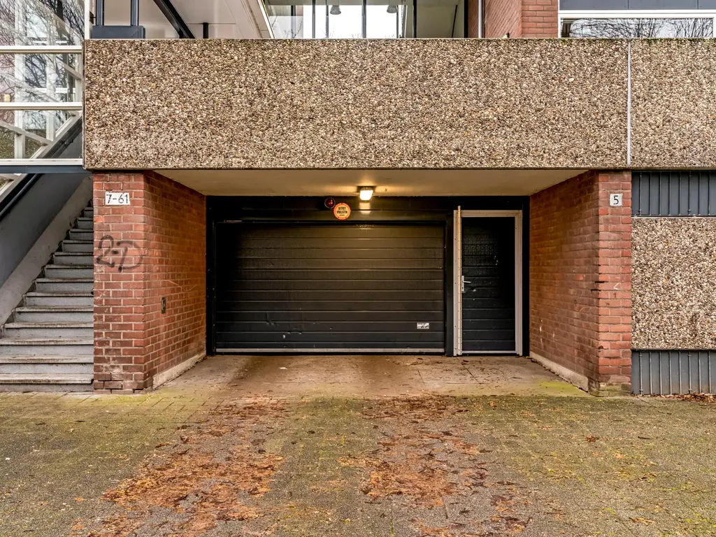 Komijnhof 59, HOOGVLIET ROTTERDAM