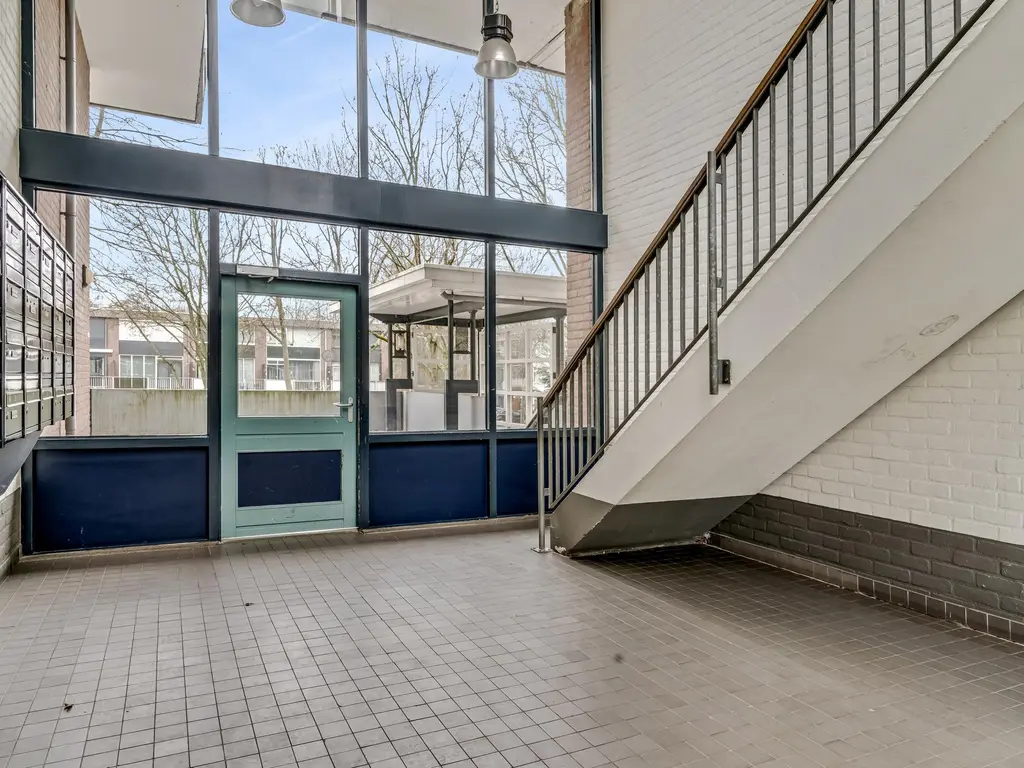 Komijnhof 59, HOOGVLIET ROTTERDAM