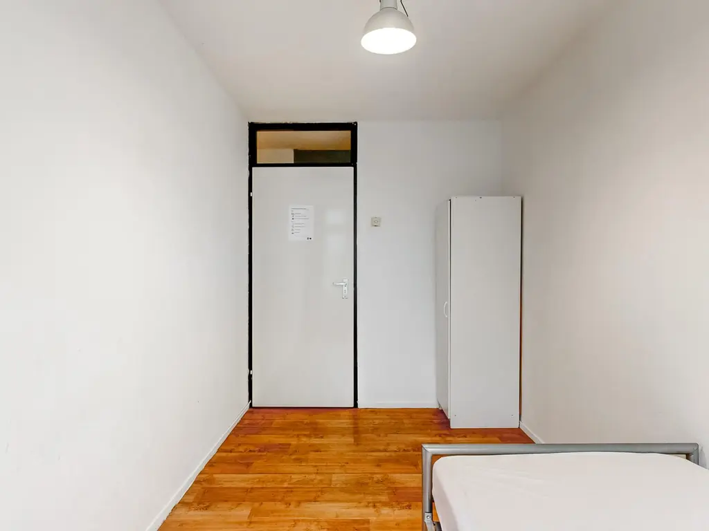 Komijnhof 59, HOOGVLIET ROTTERDAM