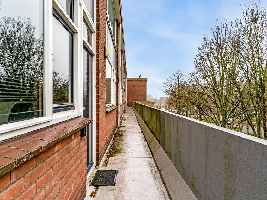 Komijnhof 59, HOOGVLIET ROTTERDAM