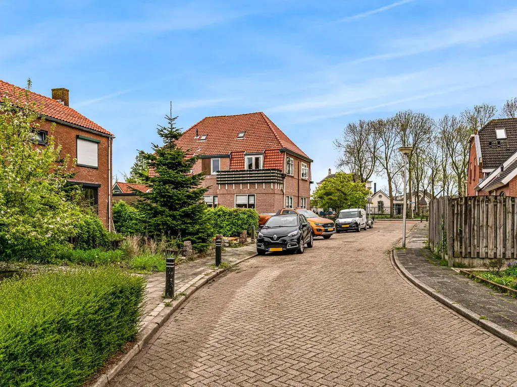 Beatrixstraat 4, ZUIDLAND