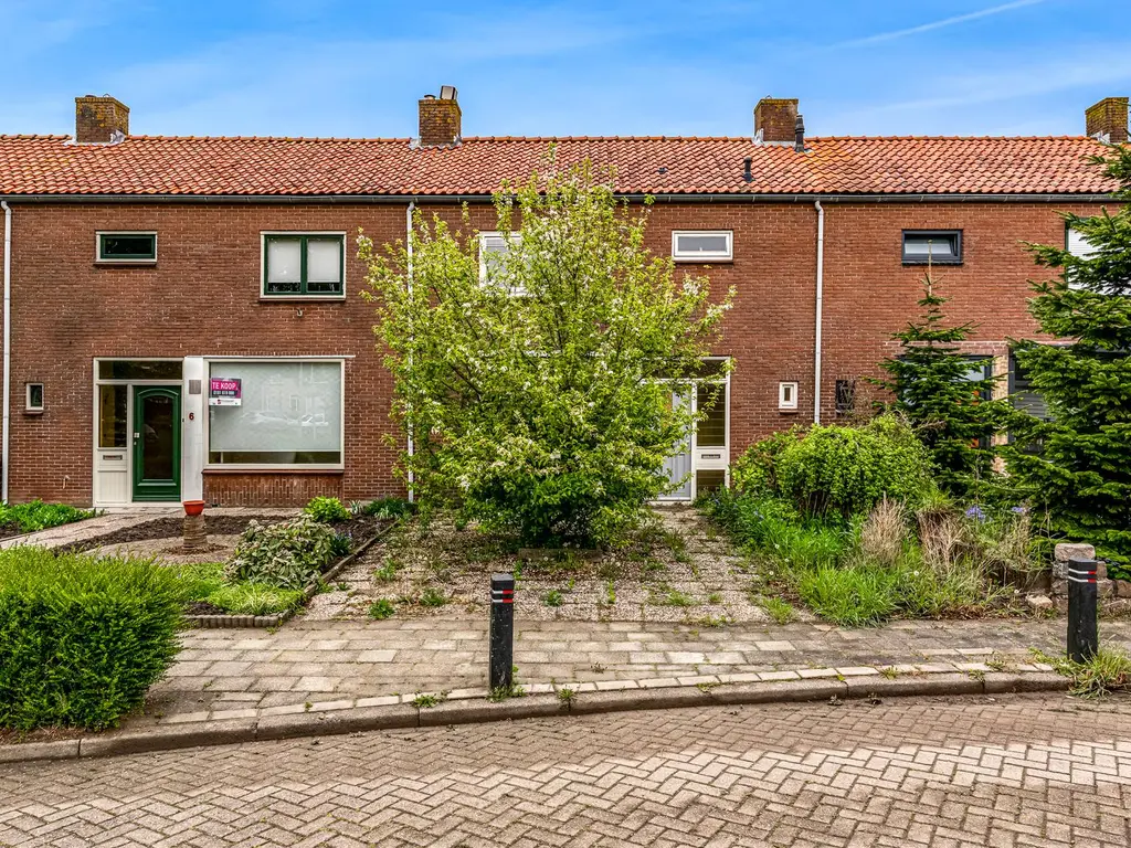 Beatrixstraat 4, ZUIDLAND