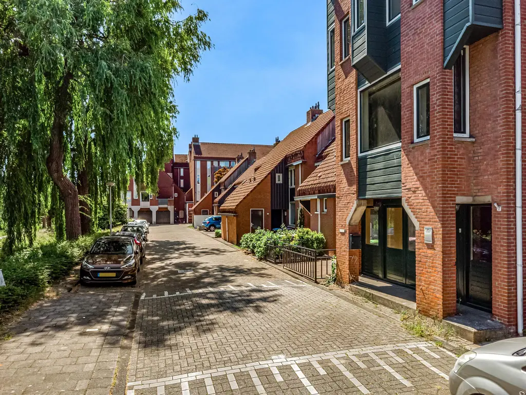 Rietgorshoek 14, SPIJKENISSE
