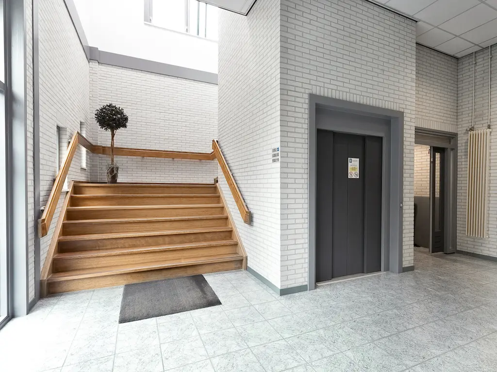 Edisonweg 2F, Spijkenisse