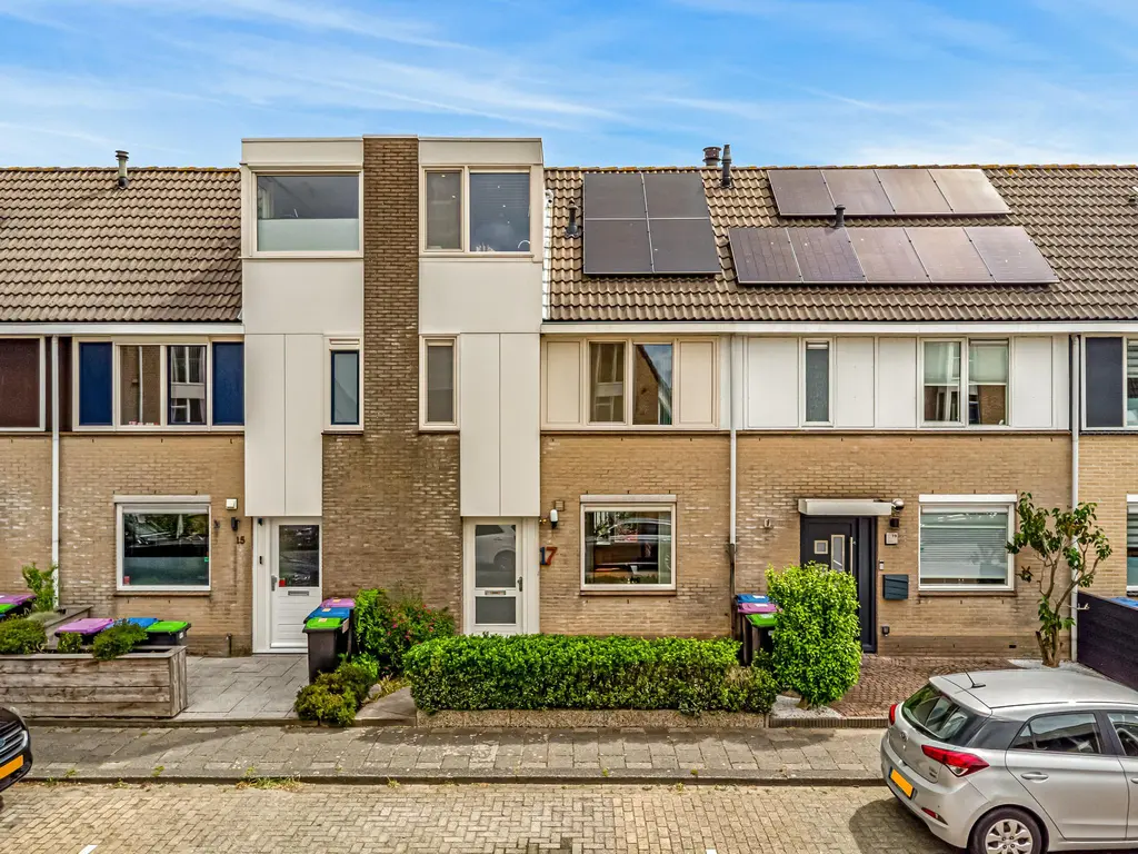 Annette Versluys-Poelmanstraat 17, SPIJKENISSE