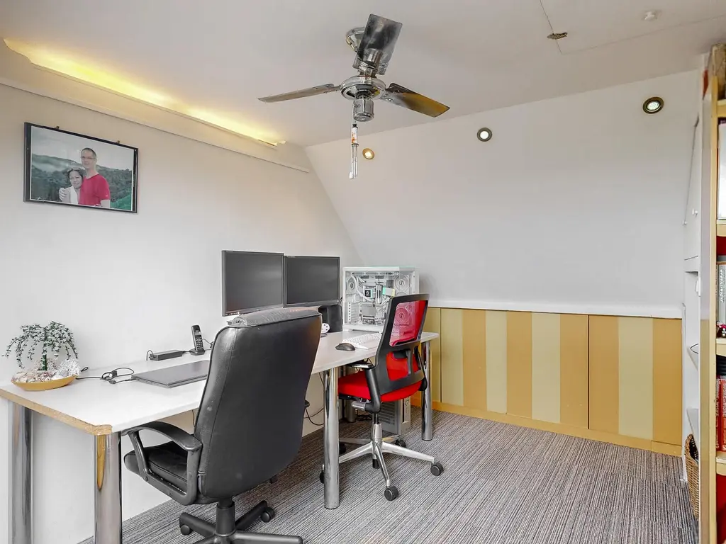 Annette Versluys-Poelmanstraat 17, SPIJKENISSE
