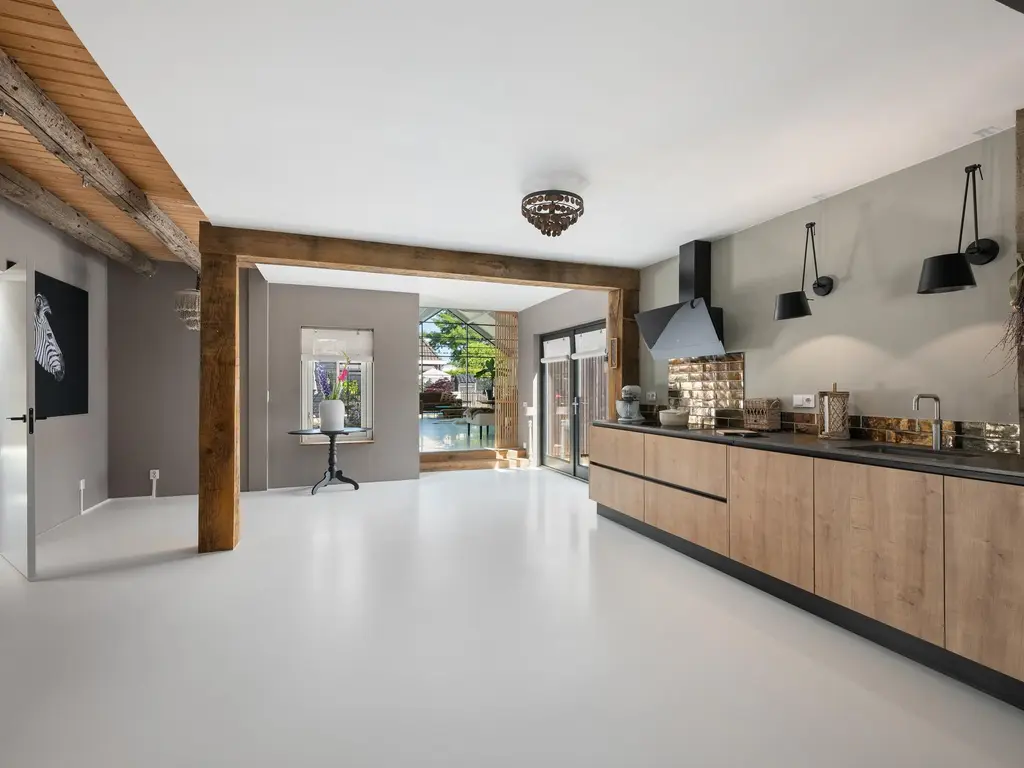 Oude Veerdam 10, ZUIDLAND