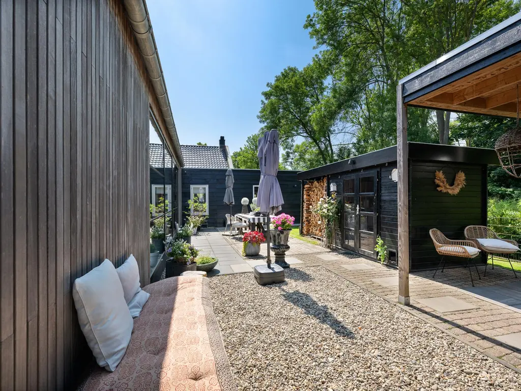 Oude Veerdam 10, ZUIDLAND
