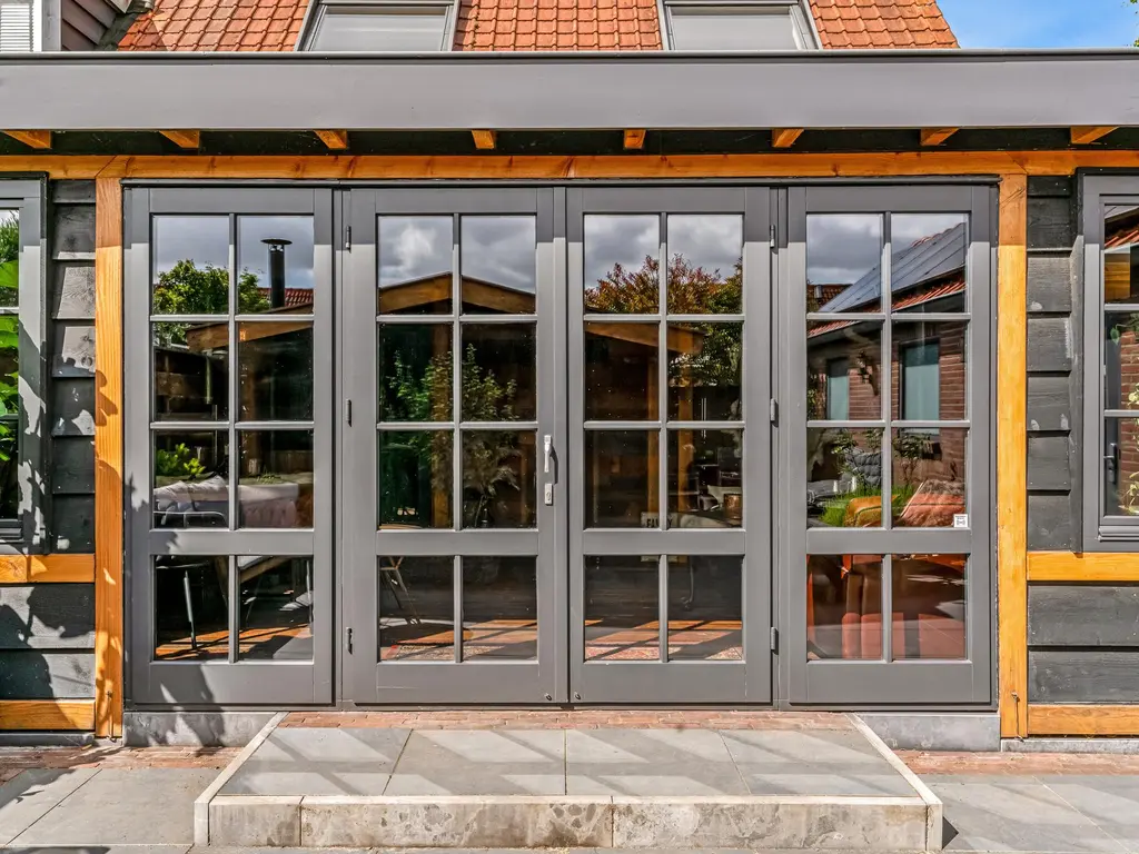Schoollaan 10, HEKELINGEN