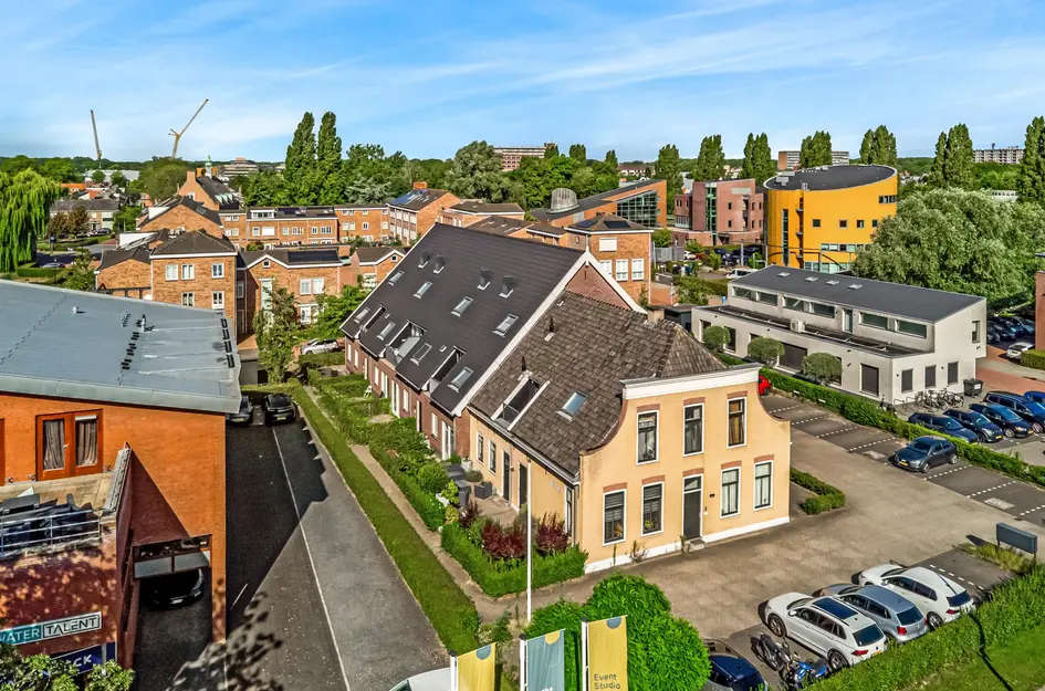 Stationsstraat 18