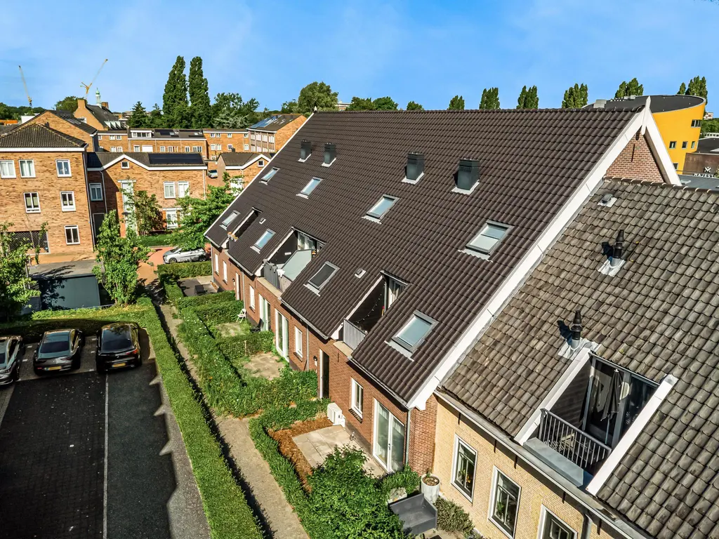 Stationsstraat 18, SPIJKENISSE