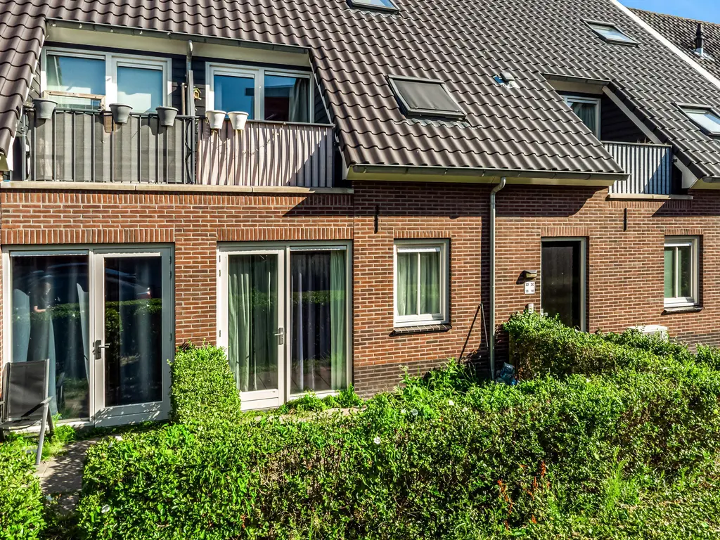 Stationsstraat 18, SPIJKENISSE