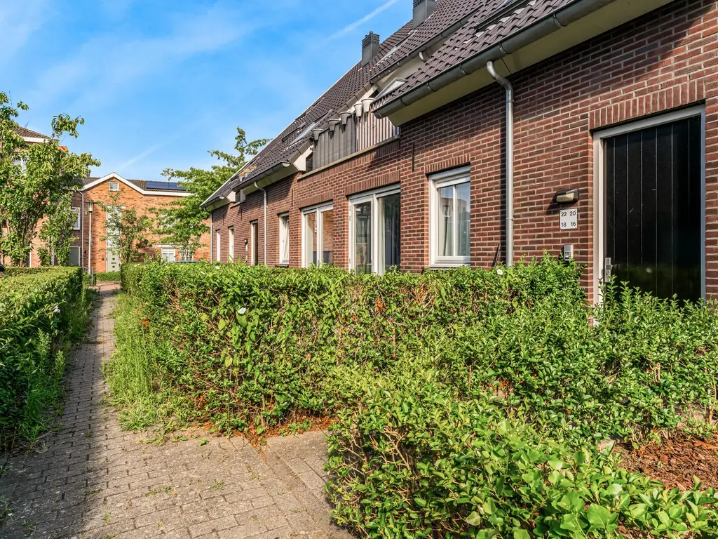Stationsstraat 18, SPIJKENISSE