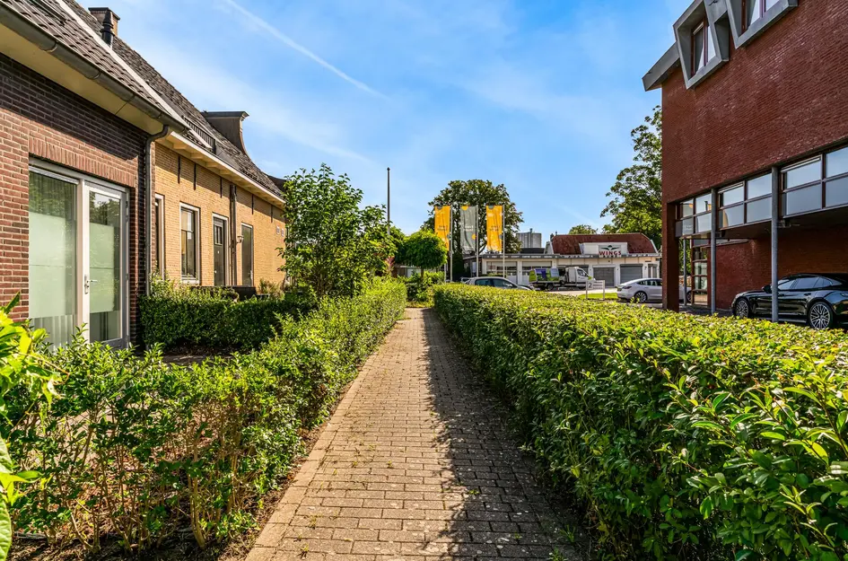 Stationsstraat 18