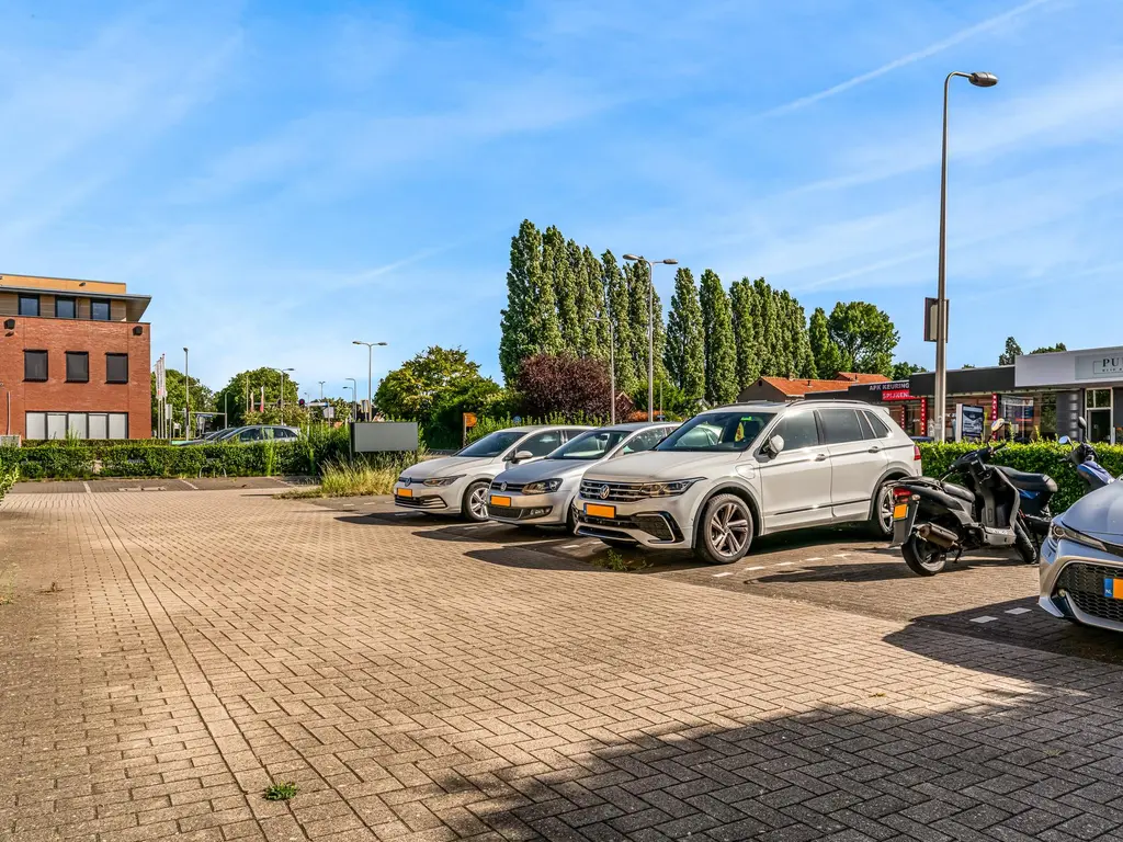 Stationsstraat 18, SPIJKENISSE