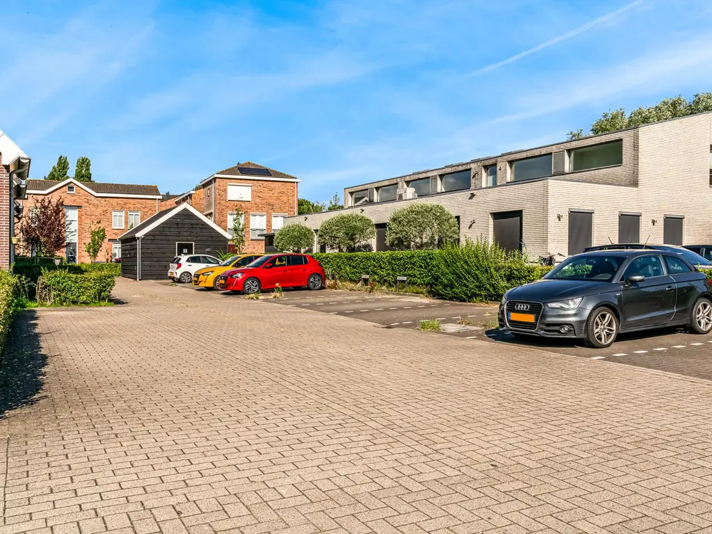 Stationsstraat 18, SPIJKENISSE