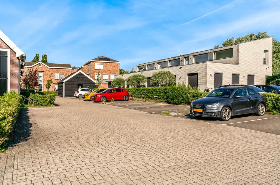 Stationsstraat 18
