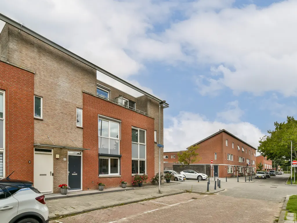 Nieuwe Wetering 66, HOOGVLIET ROTTERDAM