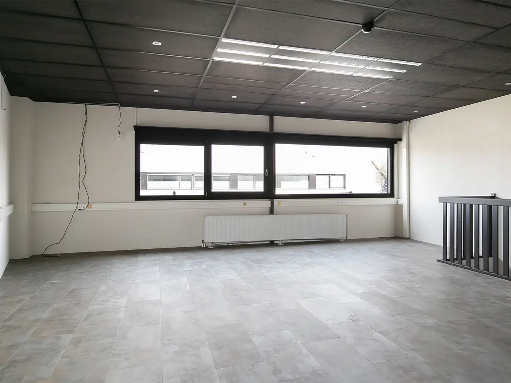 Dopplerweg 3, Spijkenisse