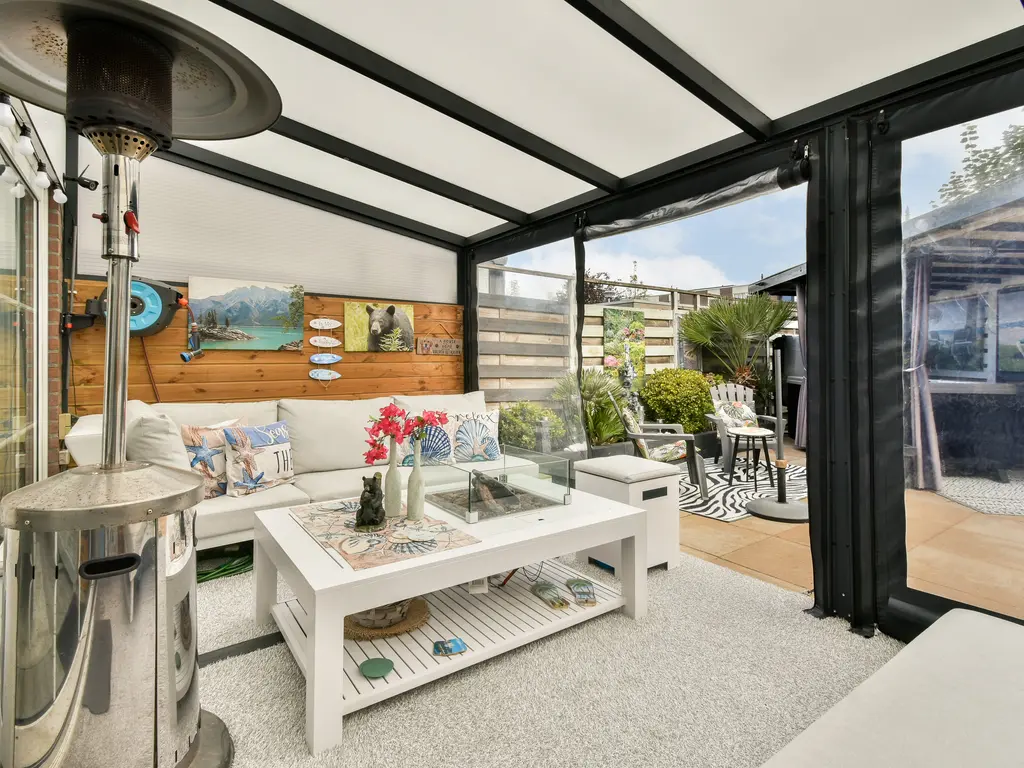 Schrijnwerker 103, SPIJKENISSE