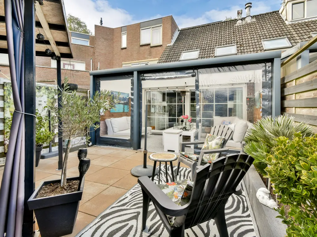 Schrijnwerker 103, SPIJKENISSE
