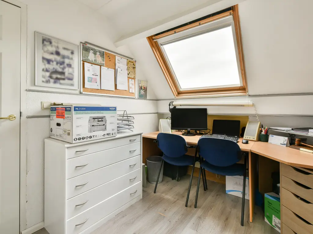 Schrijnwerker 103, SPIJKENISSE