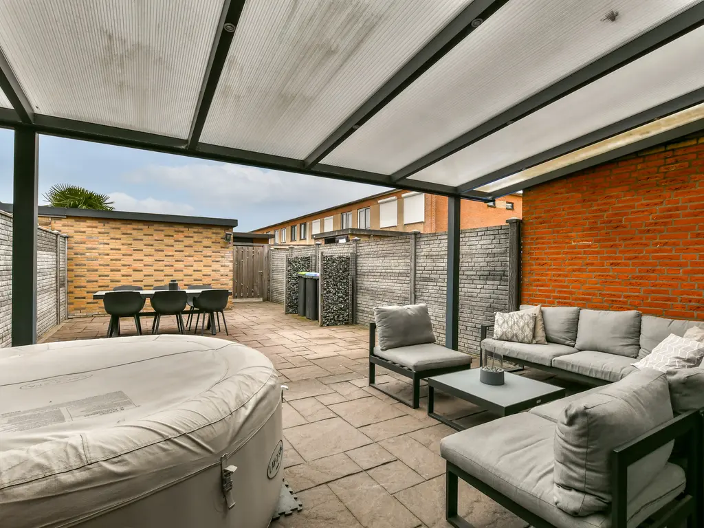 Else van der Banstraat 25, SPIJKENISSE