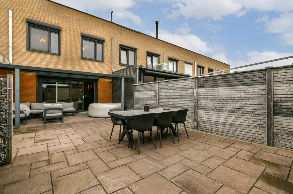 Else van der Banstraat 25