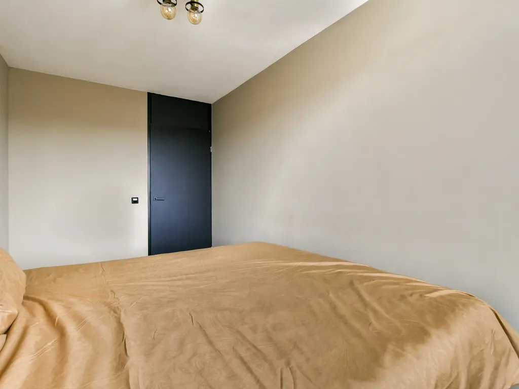 Else van der Banstraat 25, SPIJKENISSE