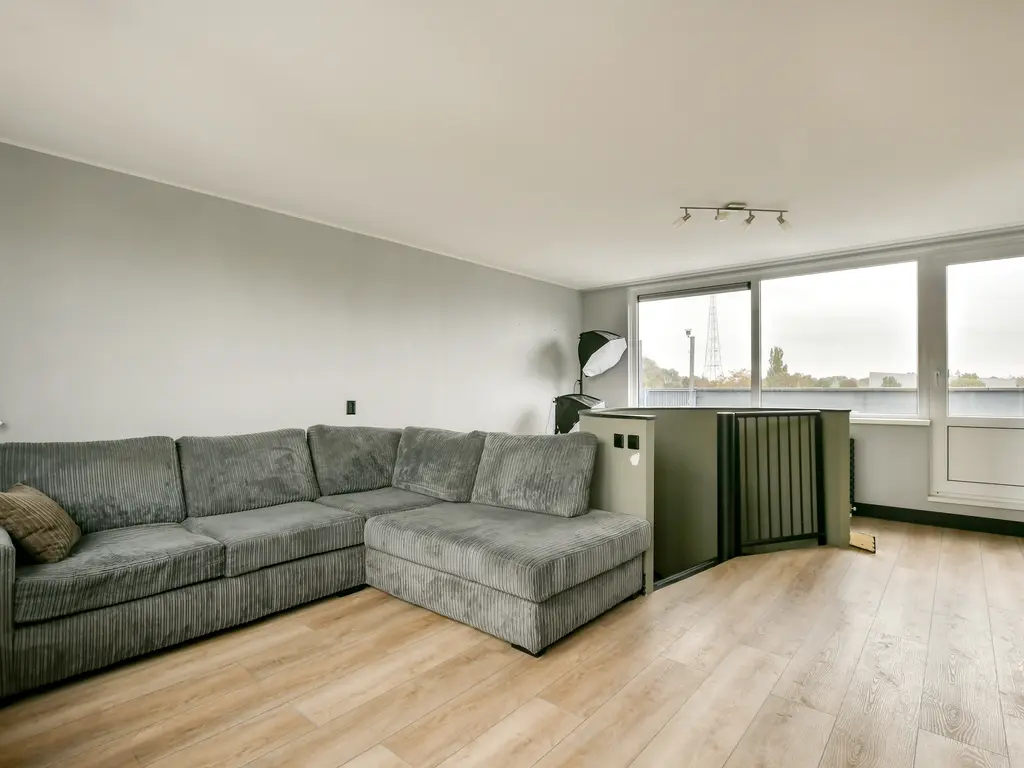 Else van der Banstraat 25, SPIJKENISSE