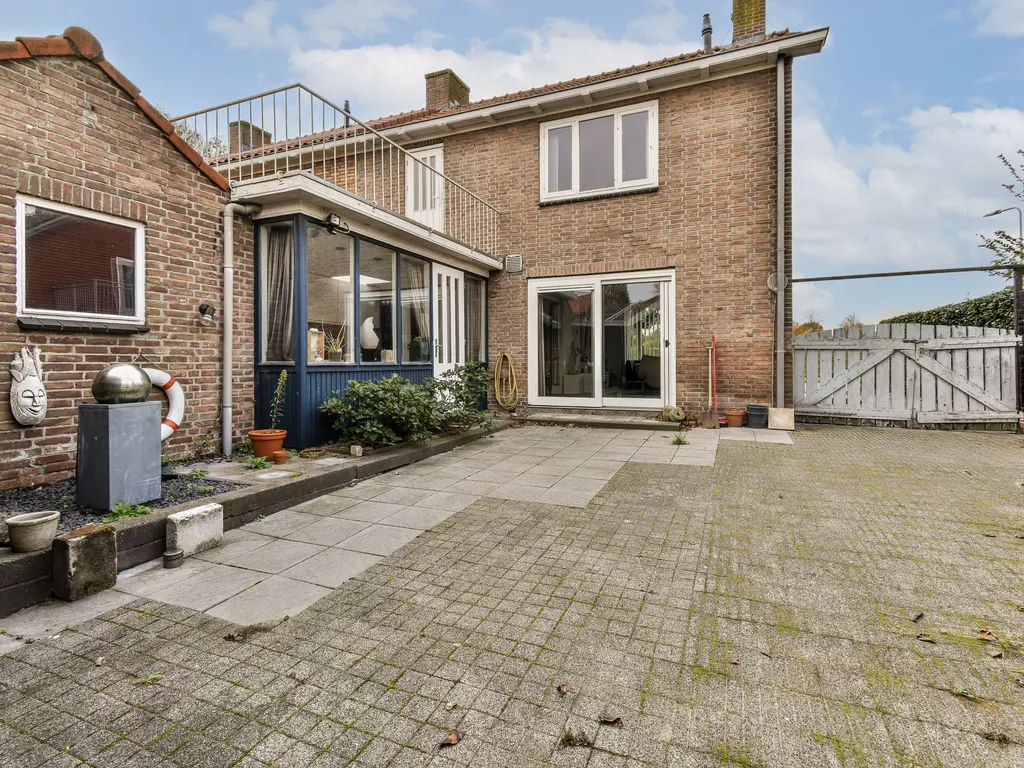 Glacisweg 47, HELLEVOETSLUIS