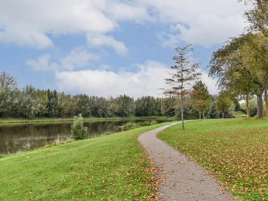 Glacisweg 47, HELLEVOETSLUIS