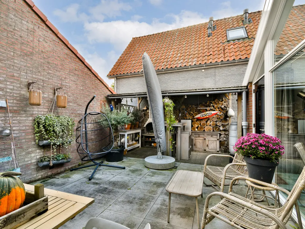 Nijverheidstraat 21b, ZUIDLAND