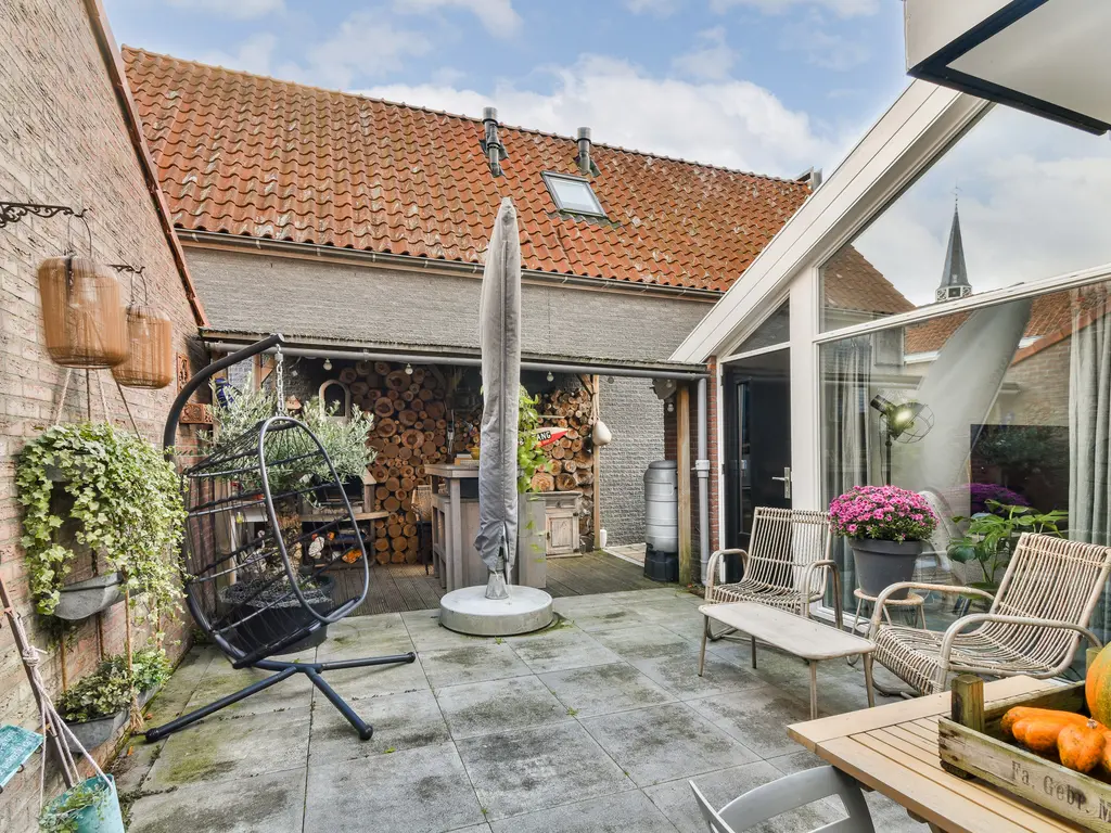 Nijverheidstraat 21b, ZUIDLAND