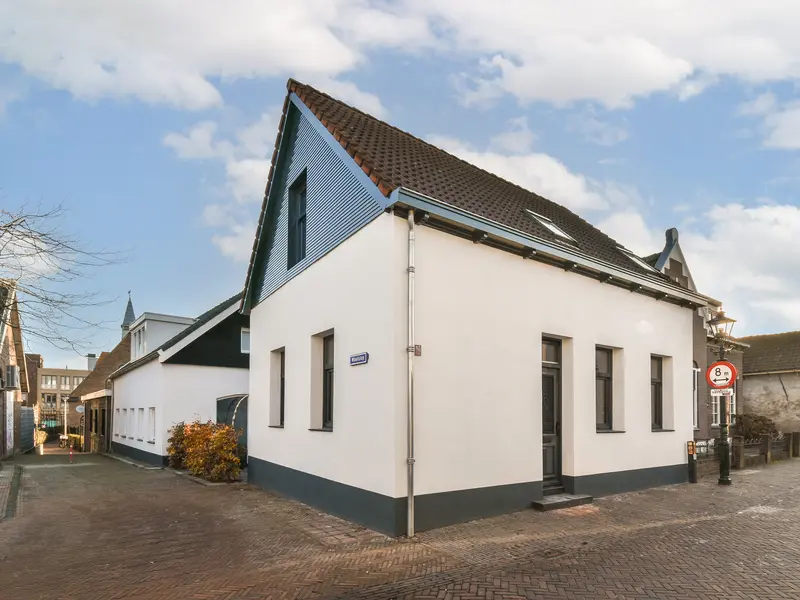 Dorpsstraat 13, POORTUGAAL