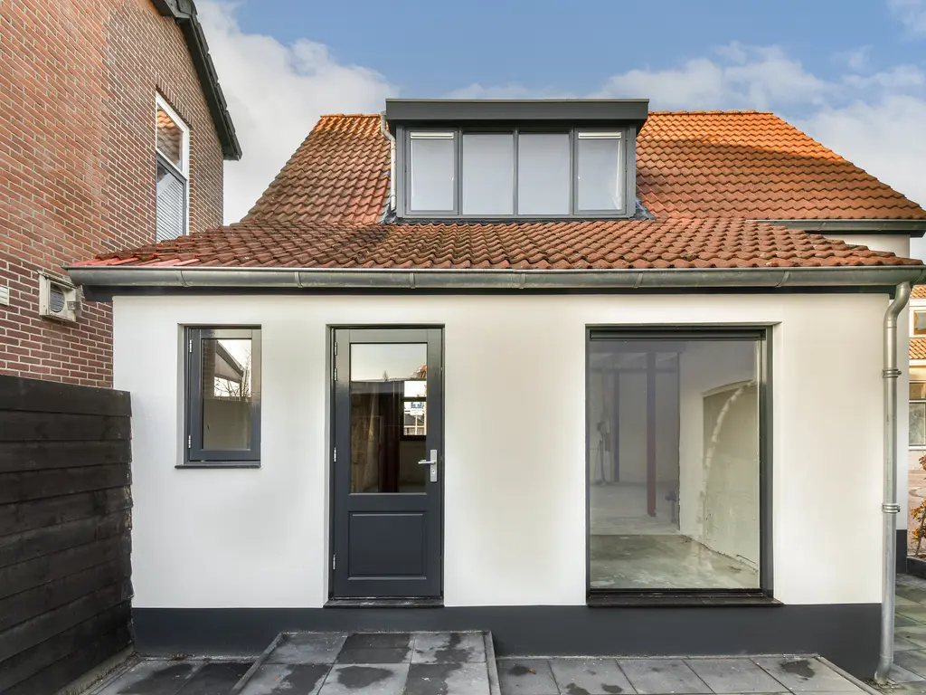 Dorpsstraat 13, POORTUGAAL