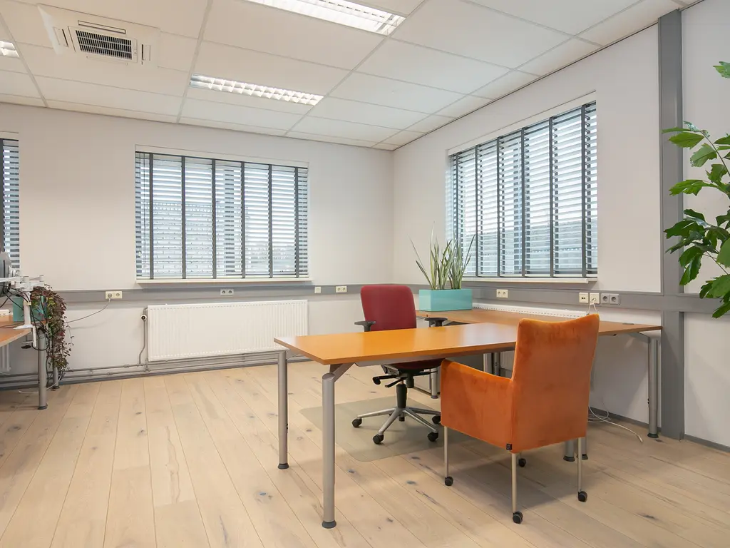 Theemsweg 7B, Spijkenisse