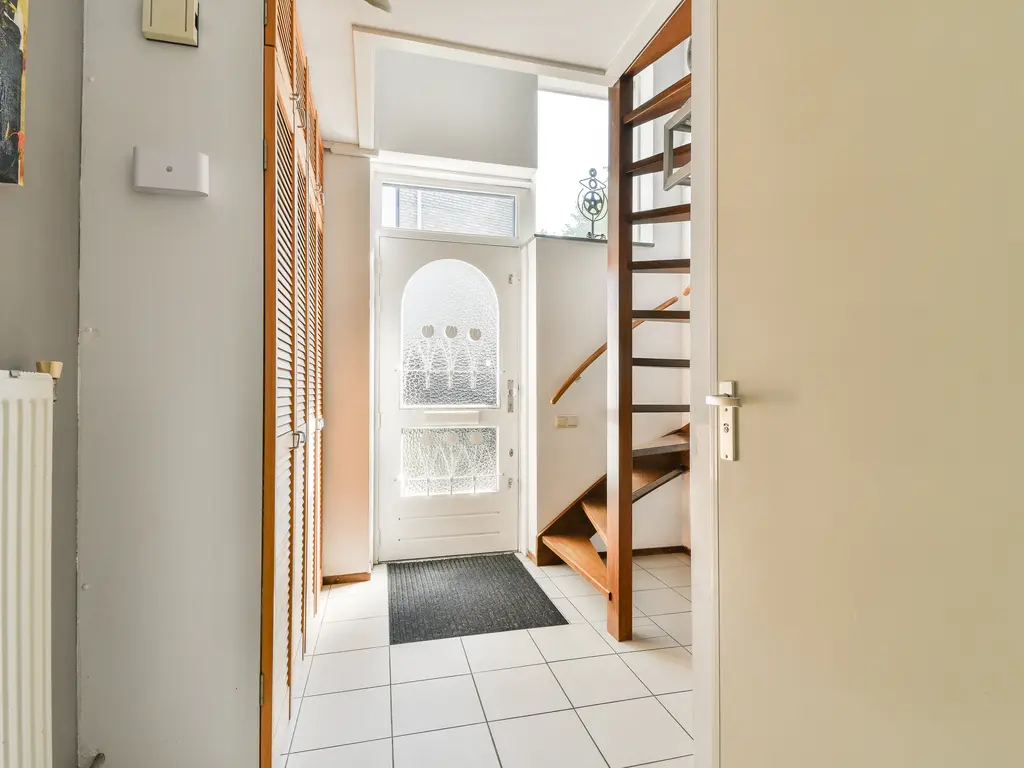 Mainstraat 11, SPIJKENISSE