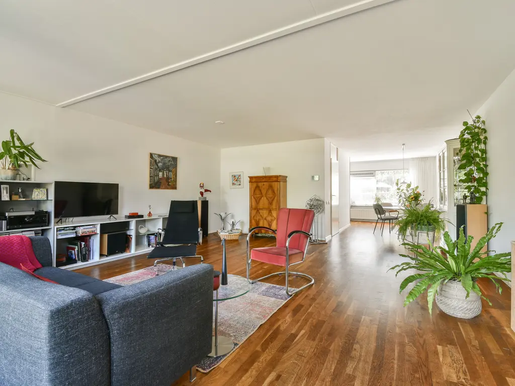 Mainstraat 11, SPIJKENISSE