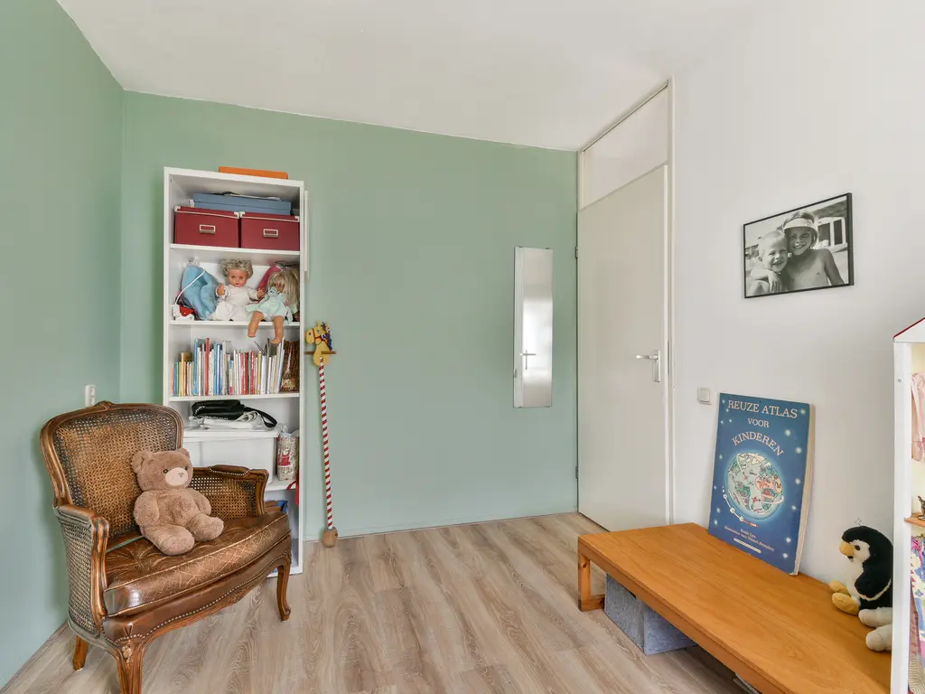 Mainstraat 11, SPIJKENISSE