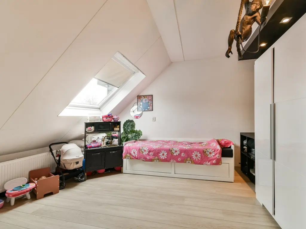 Smetanastraat 12, SPIJKENISSE