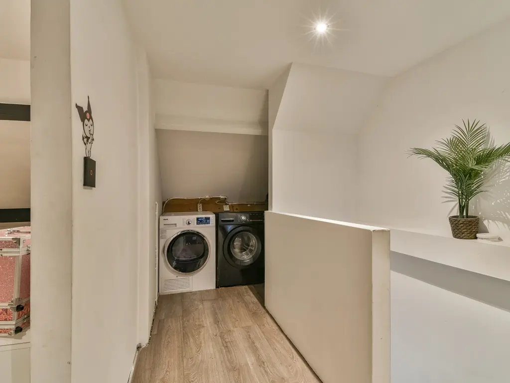 Smetanastraat 12, SPIJKENISSE