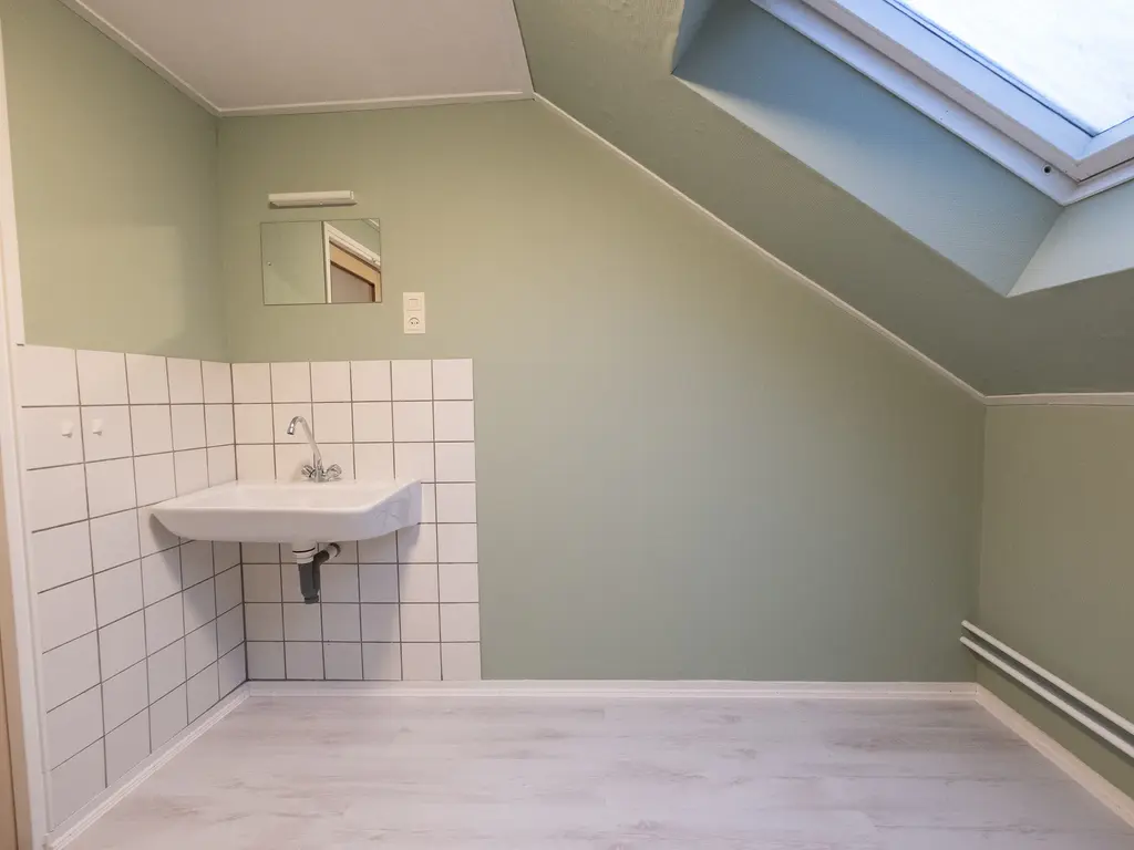 Ring 15, SIMONSHAVEN