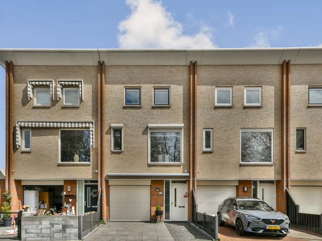 Simone de Beauvoirstraat 45, SPIJKENISSE